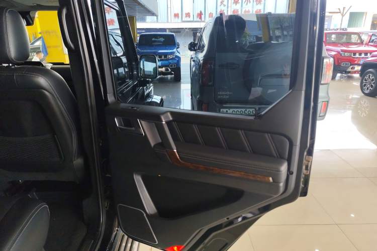 Used BAIC Off-Road BJ80 2016 2.3T Automatic Prestige Edition Right Rear Door Interior