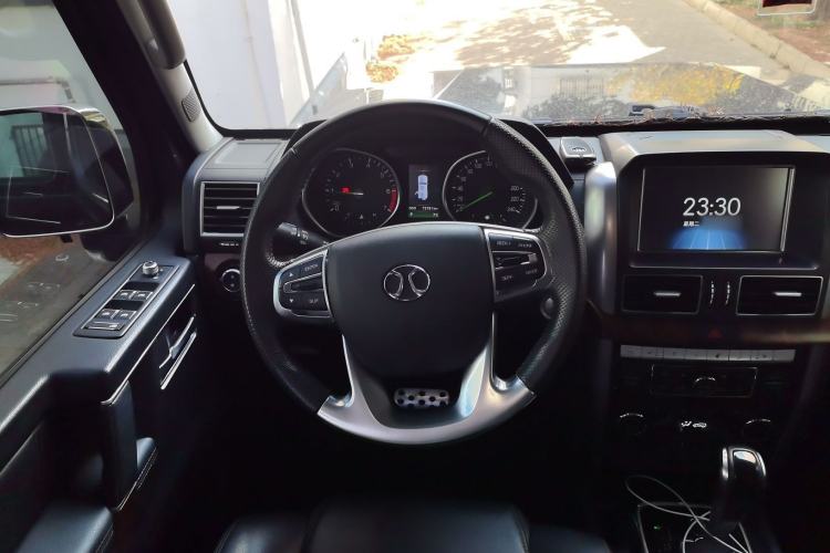Used BAIC Off-Road BJ80 2016 2.3T Automatic Prestige Edition Steering Wheel