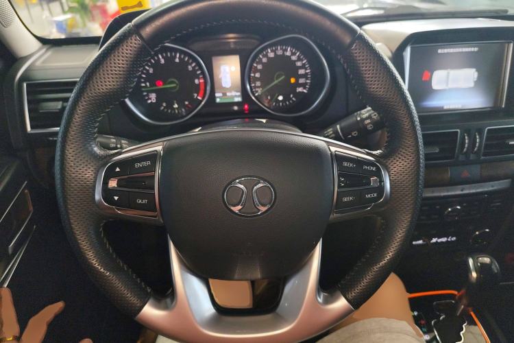 Used BAIC Off-Road BJ80 2016 2.3T Automatic Prestige Edition Steering Wheel