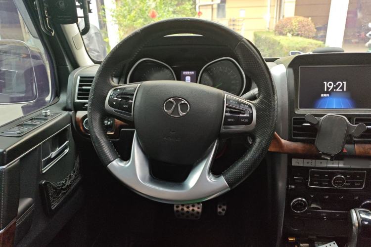 Used BAIC Off-Road BJ80 2016 2.3T Automatic Prestige Edition Steering Wheel