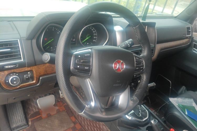 Used BAIC Off-Road BJ80 2016 2.3T Automatic Prestige Edition Steering Wheel