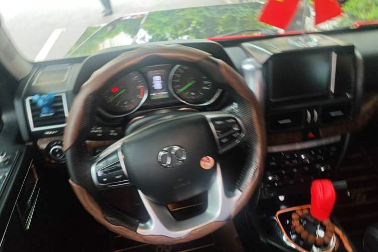 Used BAIC Off-Road BJ80 2016 2.3T Automatic Prestige Edition Steering Wheel