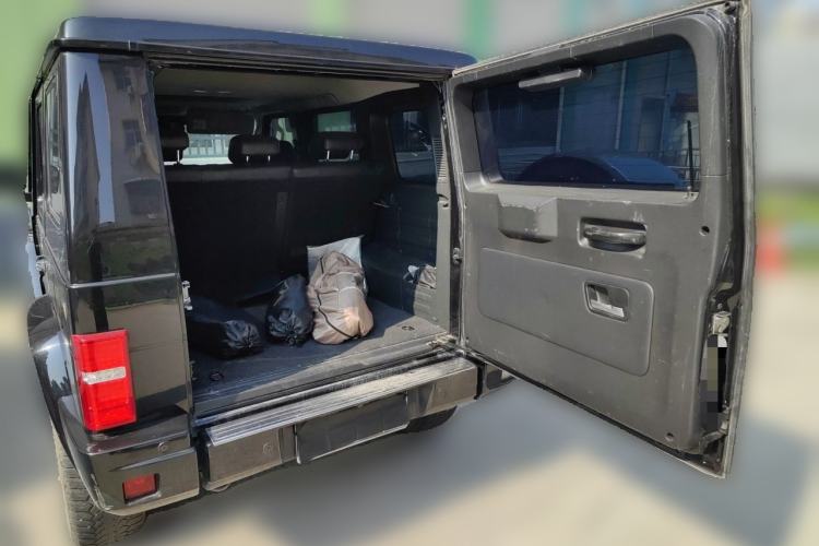 Used BAIC Off-Road BJ80 2016 2.3T Automatic Prestige Edition Trunk