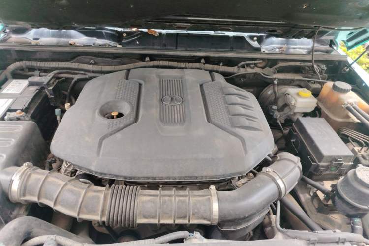 Used BAIC Off-Road BJ80 2016 2.3T Automatic Prestige Edition Engine Bay