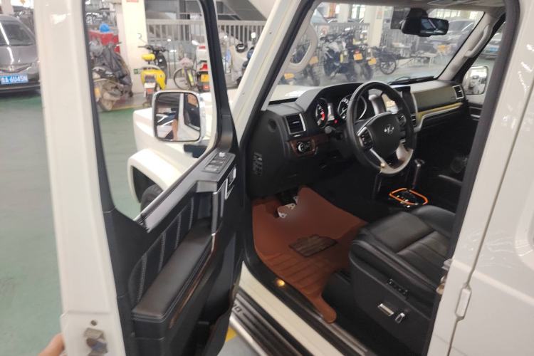Used BAIC Off-Road BJ80 2016 2.3T Automatic Prestige Edition Driver Seat