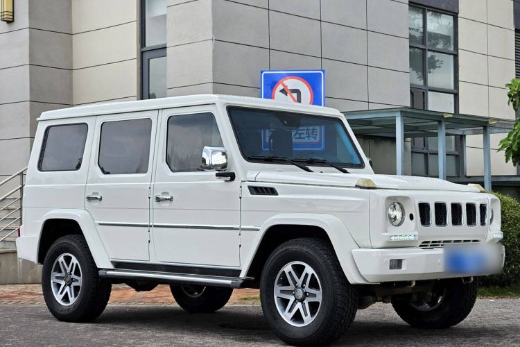 Used BAIC Off-Road BJ80 2016 2.3T Manual Prestige Edition Exterior 3