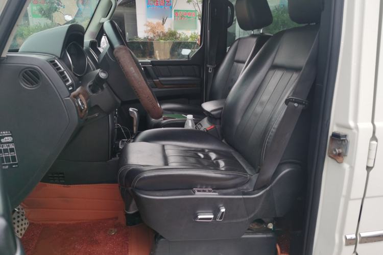 Used BAIC Off-Road BJ80 2016 2.3T Automatic Prestige Edition Left Front Seat