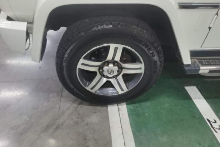 Used BAIC Off-Road BJ80 2016 2.3T Automatic Prestige Edition Left Front Wheel Hub