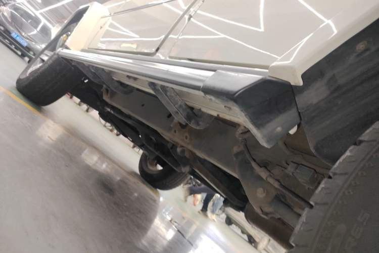 Used BAIC Off-Road BJ80 2016 2.3T Automatic Prestige Edition Left Side Sill
