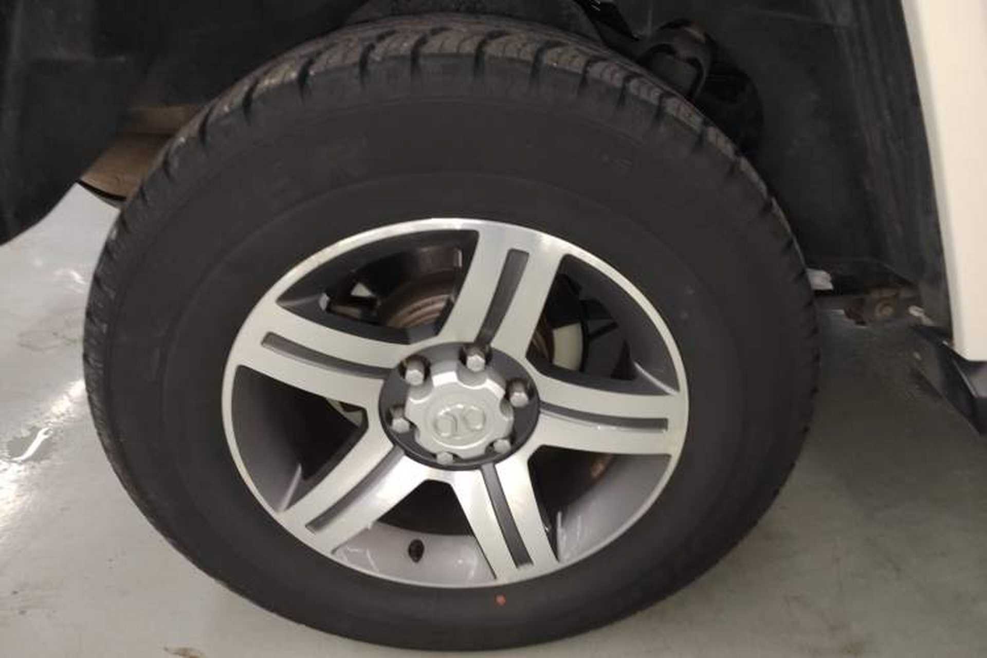 Used BAIC Off-Road BJ80 2016 2.3T Automatic Prestige Edition Right Rear Wheel Hub