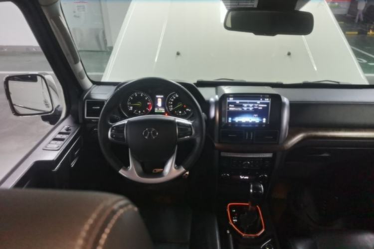 Used BAIC Off-Road BJ80 2016 2.3T Automatic Prestige Edition Steering Wheel