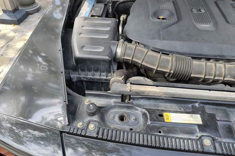 Used BAIC Off-Road BJ80 2017 2.3T Automatic 90th Anniversary Edition Engine Bay Right