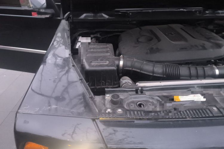 Used BAIC Off-Road BJ80 2017 2.3T Automatic 90th Anniversary Edition Engine Bay Right