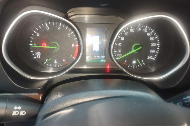 Used BAIC Off-Road BJ80 2017 2.3T Automatic 90th Anniversary Edition Odometer Close Up
