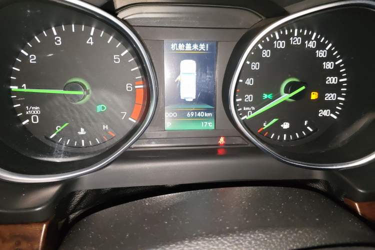 Used BAIC Off-Road BJ80 2017 2.3T Automatic 90th Anniversary Edition Odometer Close Up