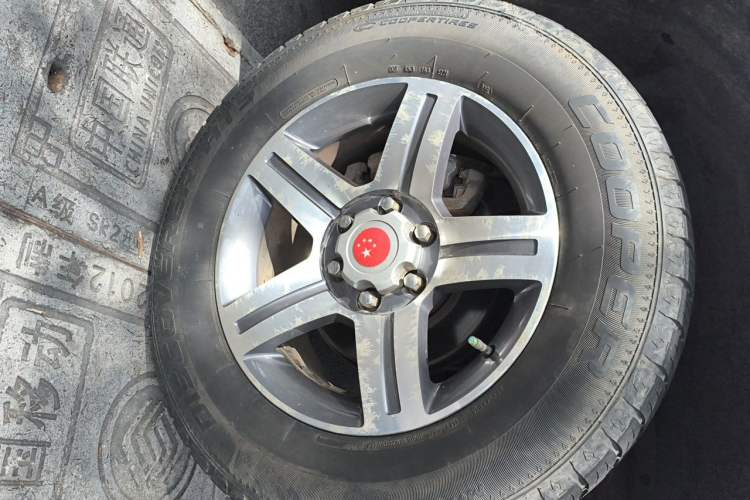 Used BAIC Off-Road BJ80 2017 2.3T Automatic 90th Anniversary Edition Right Front Wheel Hub