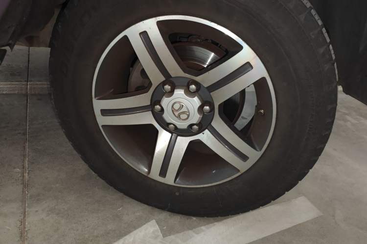 Used BAIC Off-Road BJ80 2017 2.3T Automatic 90th Anniversary Edition Right Front Wheel Hub