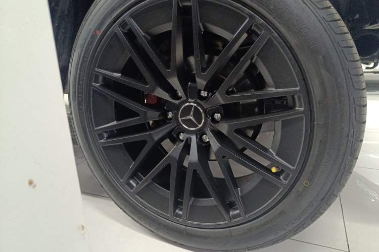 Used BAIC Off-Road BJ80 2017 2.3T Automatic 90th Anniversary Edition Right Front Wheel Hub