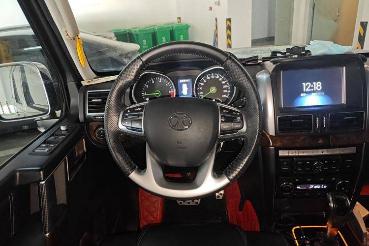 Used BAIC Off-Road BJ80 2017 2.3T Automatic 90th Anniversary Edition Steering Wheel