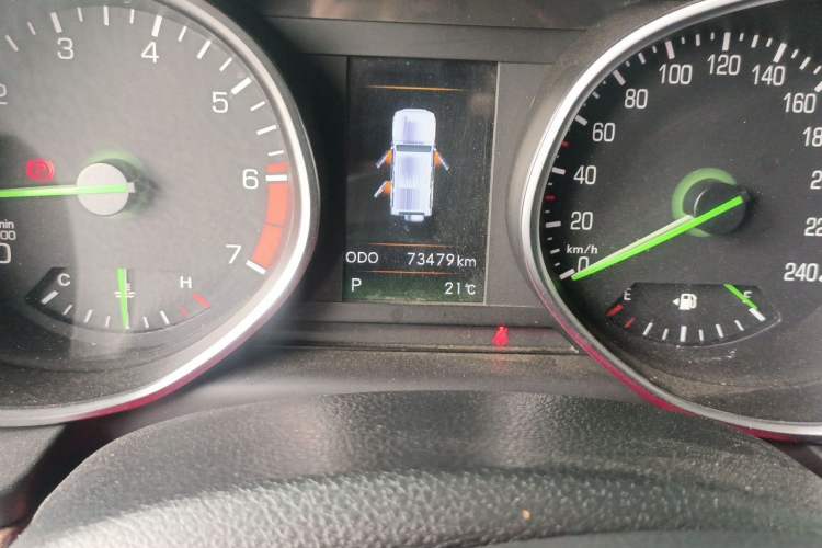 Used BAIC Off-Road BJ80 2017 2.3T Automatic 90th Anniversary Edition Odometer Close Up