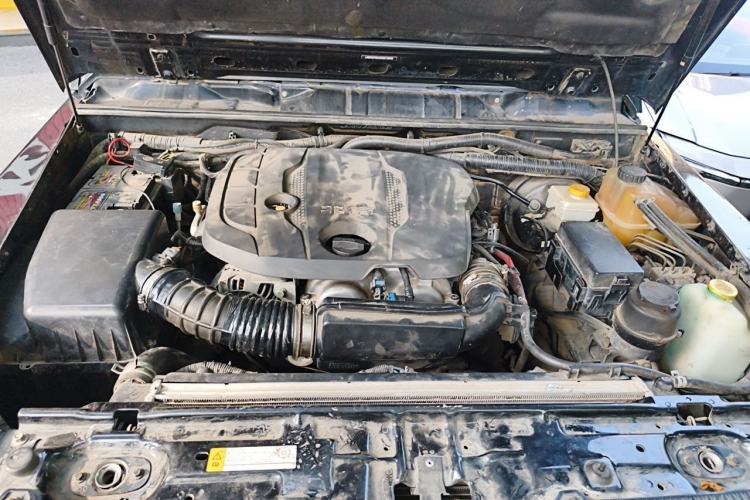 Used BAIC Off-Road BJ80 2018 2.3T Automatic Prestige Edition China VI Emission Standard Engine Bay