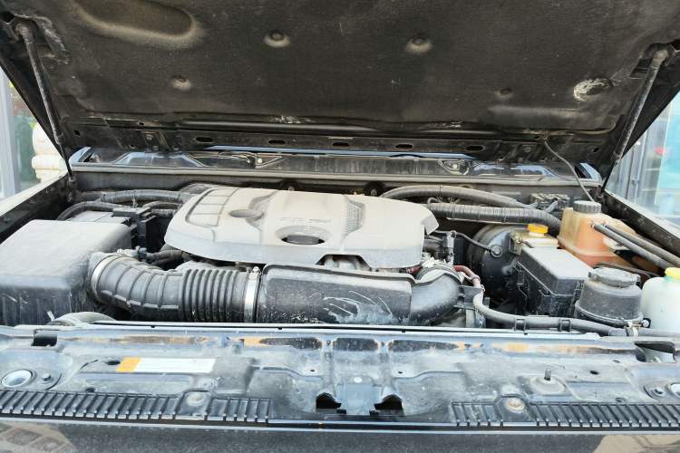 Used BAIC Off-Road BJ80 2018 2.3T Automatic Prestige Version China V Emission Standard Engine Bay