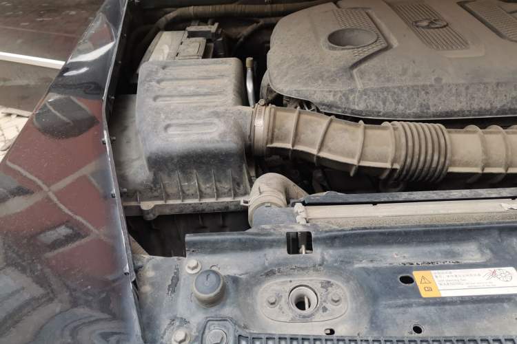 Used BAIC Off-Road BJ80 2018 2.3T Automatic Premium Version China V Emission Standard Engine Bay Right
