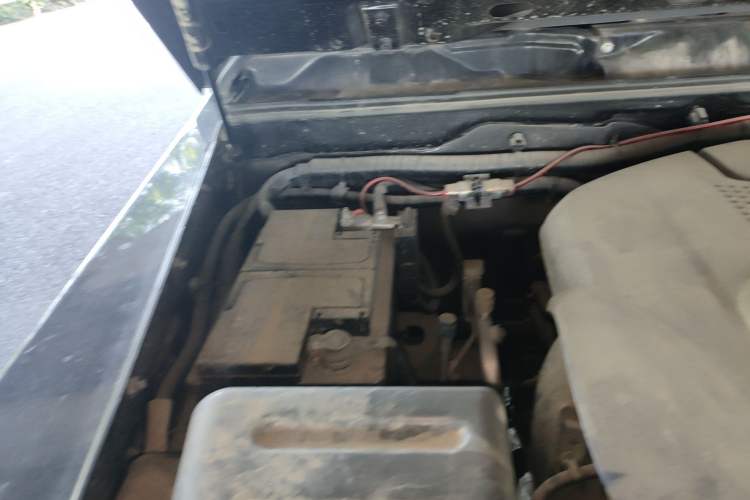Used BAIC Off-Road BJ80 2018 2.3T Automatic Prestige Version China V Emission Standard Engine Bay Right