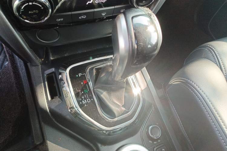 Used BAIC Off-Road BJ80 2018 2.3T Automatic Prestige Edition China VI Emission Standard Gear Lever