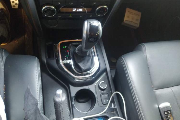 Used BAIC Off-Road BJ80 2018 2.3T Automatic Prestige Edition China VI Emission Standard Gear Lever