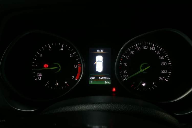 Used BAIC Off-Road BJ80 2018 2.3T Automatic Prestige Version China V Emission Standard Instrument Cluster