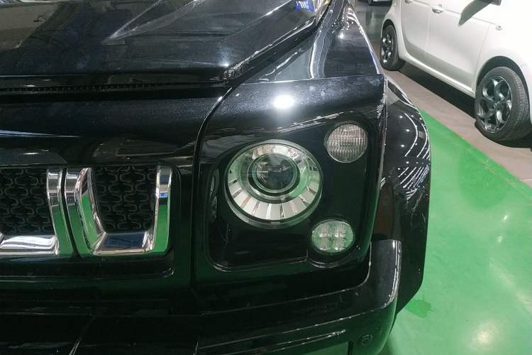 Used BAIC Off-Road BJ80 2018 2.3T Automatic Prestige Version China V Emission Standard Left Front Headlight