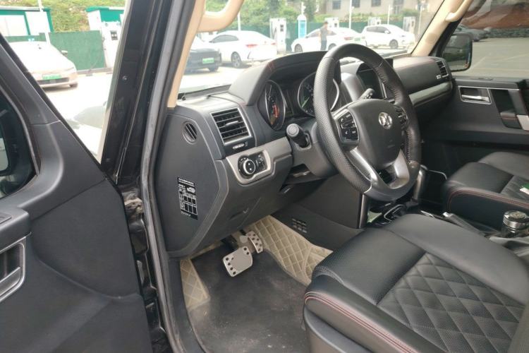 Used BAIC Off-Road BJ80 2019 2.3T Automatic Shengshi Huazhang Edition China VI Emission Standard Driver Seat