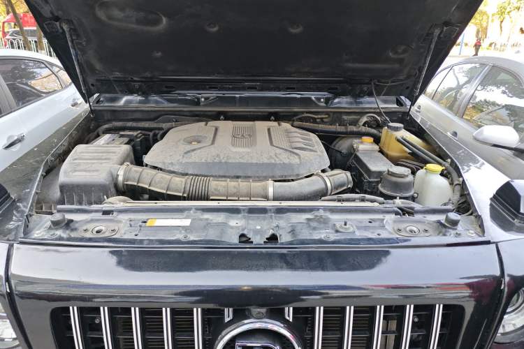 Used BAIC Off-Road BJ80 2019 2.3T Automatic Shengshi Huazhang Edition China VI Emission Standard Engine Bay