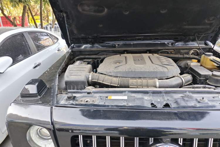 Used BAIC Off-Road BJ80 2019 2.3T Automatic Shengshi Huazhang Edition China VI Emission Standard Engine Bay Right