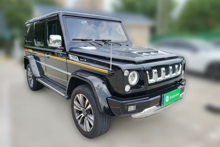 Used BAIC Off-Road BJ80 2019 2.3T Automatic Shengshi Huazhang Edition China VI Emission Standard Front Right 45 Deg
