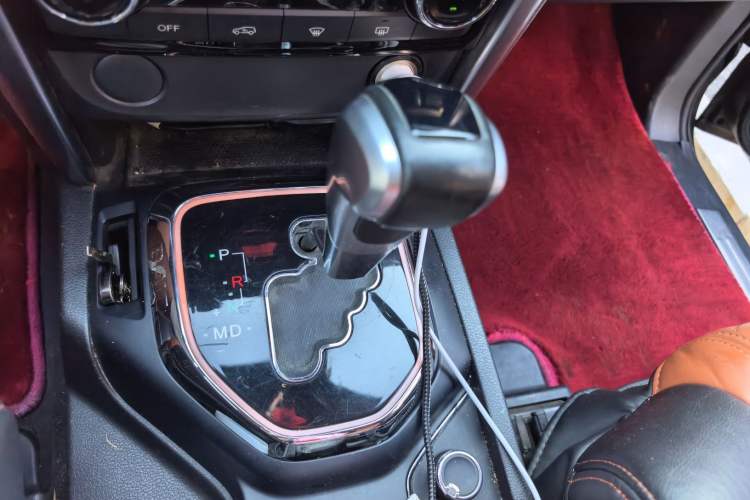 Used BAIC Off-Road BJ80  Gear Lever