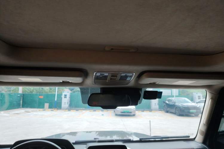Used BAIC Off-Road BJ80 2019 2.3T Automatic Shengshi Huazhang Edition China VI Emission Standard Headliner