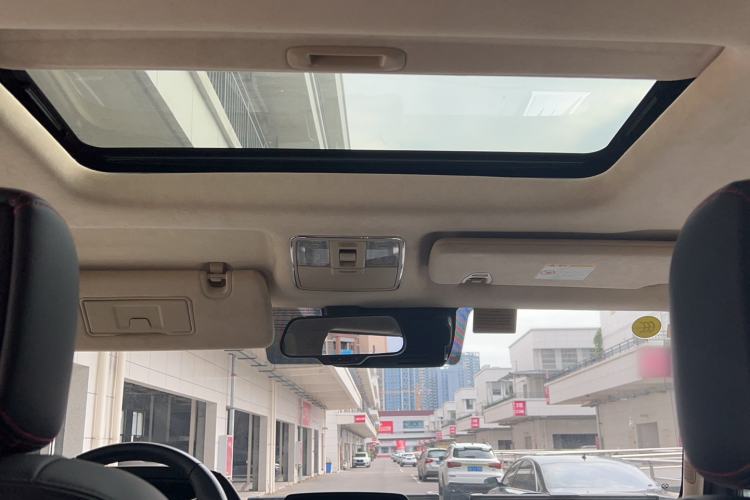 Used BAIC Off-Road BJ80 2019 2.3T Automatic Shengshi Huazhang Edition China VI Emission Standard Headliner