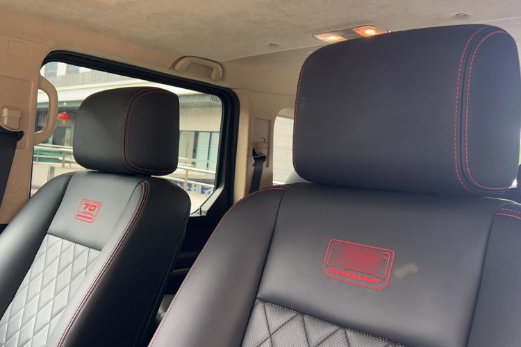 Used BAIC Off-Road BJ80 2019 2.3T Automatic Shengshi Huazhang Edition China VI Emission Standard Interior 3