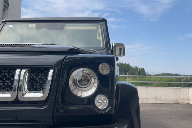Used BAIC Off-Road BJ80 2019 2.3T Automatic Shengshi Huazhang Edition China VI Emission Standard Left Front Headlight
