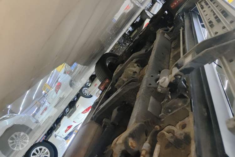 Used BAIC Off-Road BJ80 2019 2.3T Automatic Shengshi Huazhang Edition China VI Emission Standard Left Side Sill