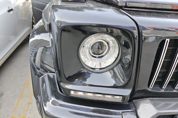 Used BAIC Off-Road BJ80 2019 2.3T Automatic Shengshi Huazhang Edition China VI Emission Standard Right Front Headlight