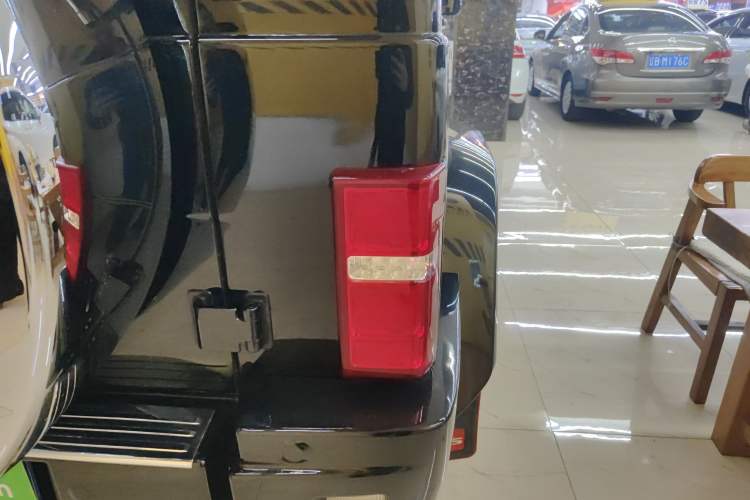 Used BAIC Off-Road BJ80 2019 2.3T Automatic Shengshi Huazhang Edition China VI Emission Standard Right Rear Taillight