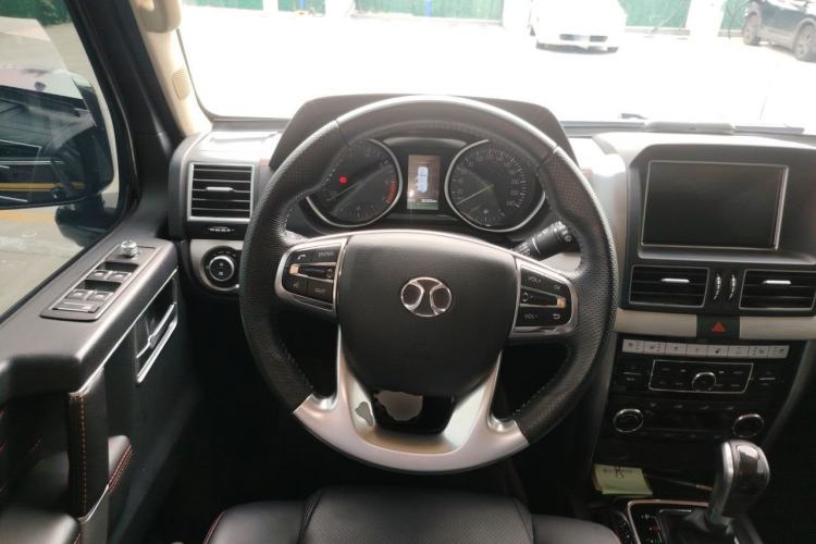 Used BAIC Off-Road BJ80 2019 2.3T Automatic Shengshi Huazhang Edition China VI Emission Standard Steering Wheel