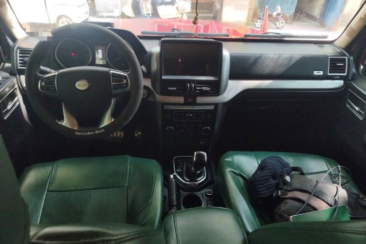 Used BAIC Off-Road BJ80 2019 2.3T Automatic Shengshi Huazhang Edition China VI Emission Standard Interior 2