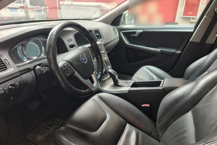 Used BAIC Off-Road BJ80 2019 2.3T Automatic Shengshi Huazhang Edition China VI Emission Standard Left Front Seat