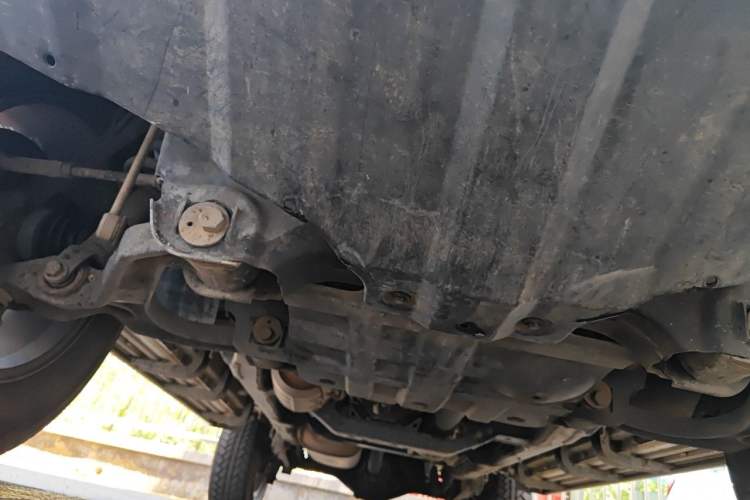 Used BAIC Off-Road BJ80 2019 2.3T Automatic Shengshi Huazhang Edition China VI Emission Standard Chassis Front