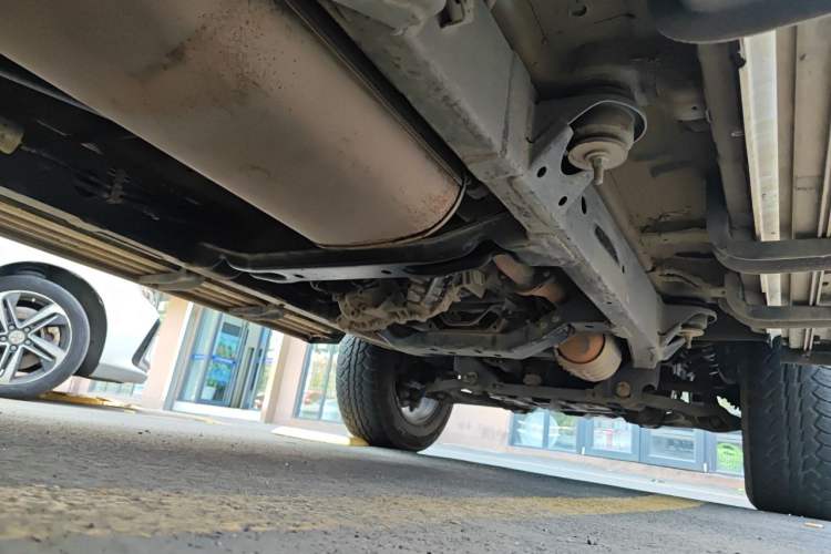 Used BAIC Off-Road BJ80 2019 2.3T Automatic Shengshi Huazhang Edition China VI Emission Standard Chassis Rear Right