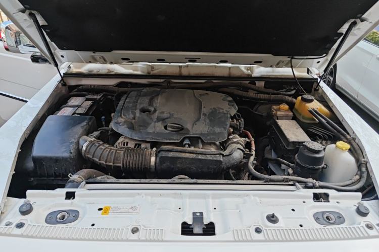 Used BAIC Off-Road BJ80 2019 2.3T Automatic Shengshi Huazhang Edition China VI Emission Standard Engine Bay